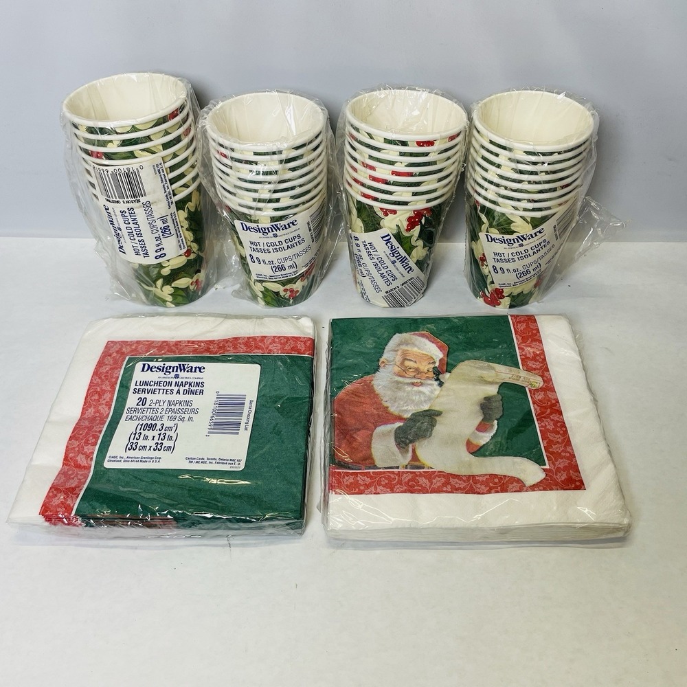 4 PKG of 8 count 9fl. oz Designware Christmas‎ Hot/Cold Cups New PLUS 40 Napkins